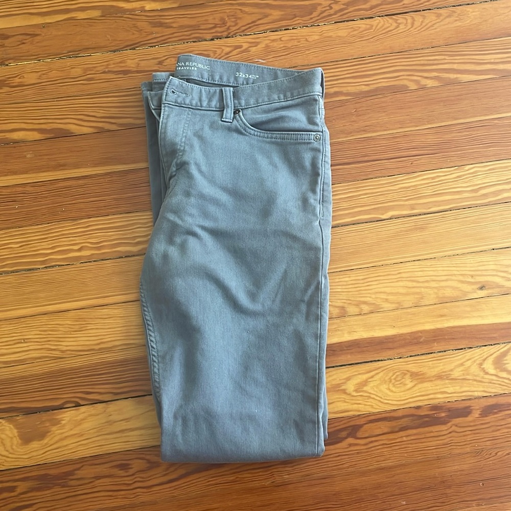 Banana Republic Slim Fit Travelers Pants